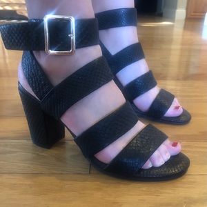 Vionic Blair ankle strap heel